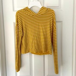 Cropped hooded long sleeve